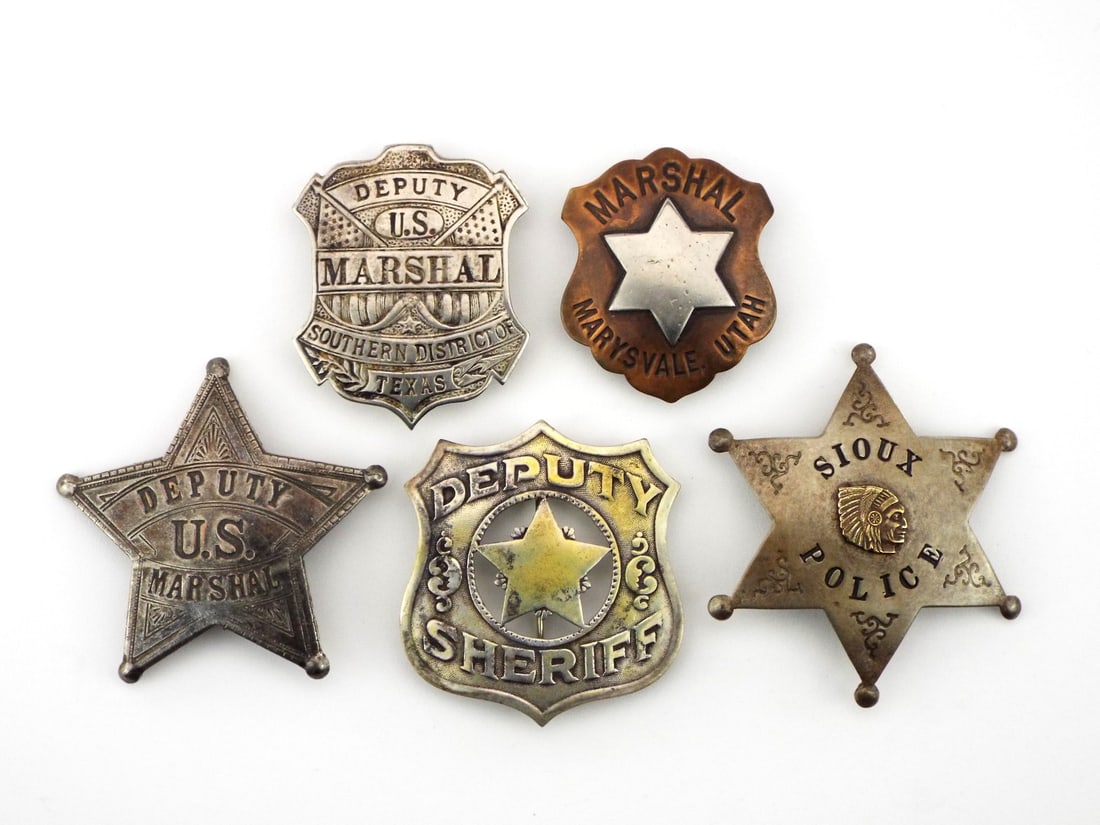 Lot of 5 Law Enforcement Badges (1 of 10)