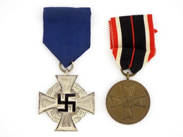2 German WWII Medals