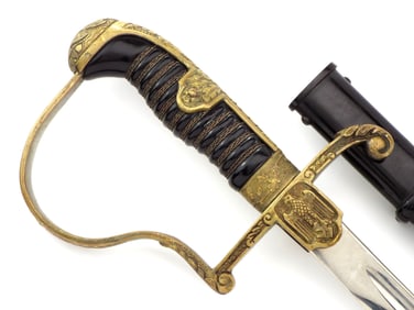 Very Good German WWII Dovehead Army Officers Sword by E.PACK SOLINGEN