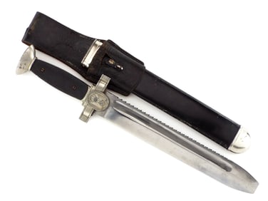 Rare WWII German RED CROSS HEWER Sawback