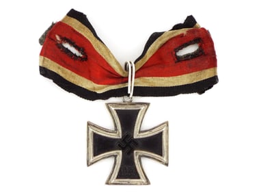 WWII 1939 German KNIGHT'S CROSS 800 Silver