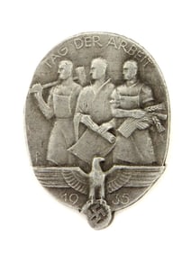 1935 German "Tag Der Arbeit" Day of Labor Tinnie