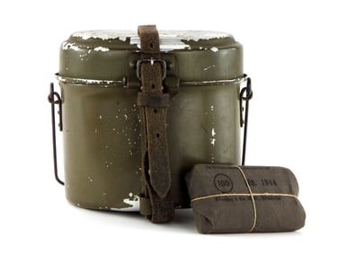 WWII German MESS KIT scarce 1944 Field Dressing
