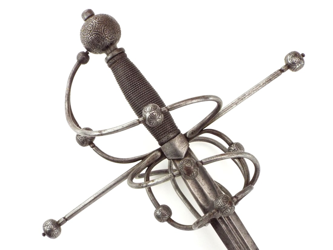 Exceptional French or Italian Musketeers Swept-hilt Rapier Sword with Lovely Engraved Ball Pommel & (1 of 20)