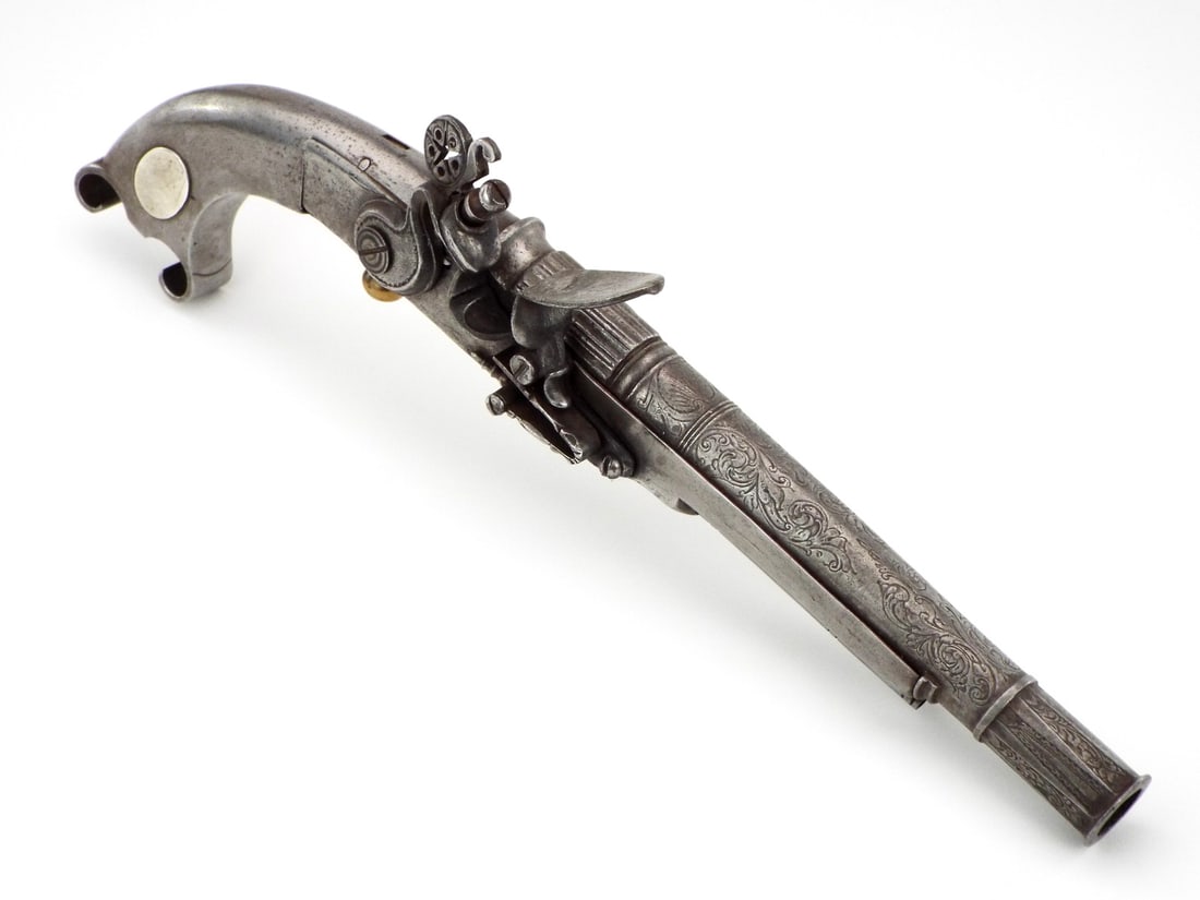 Very Nice Scottish Officer's All Steel Flintlock Pistol with Finely Engraved Barrel & Mounts (1 of 20)