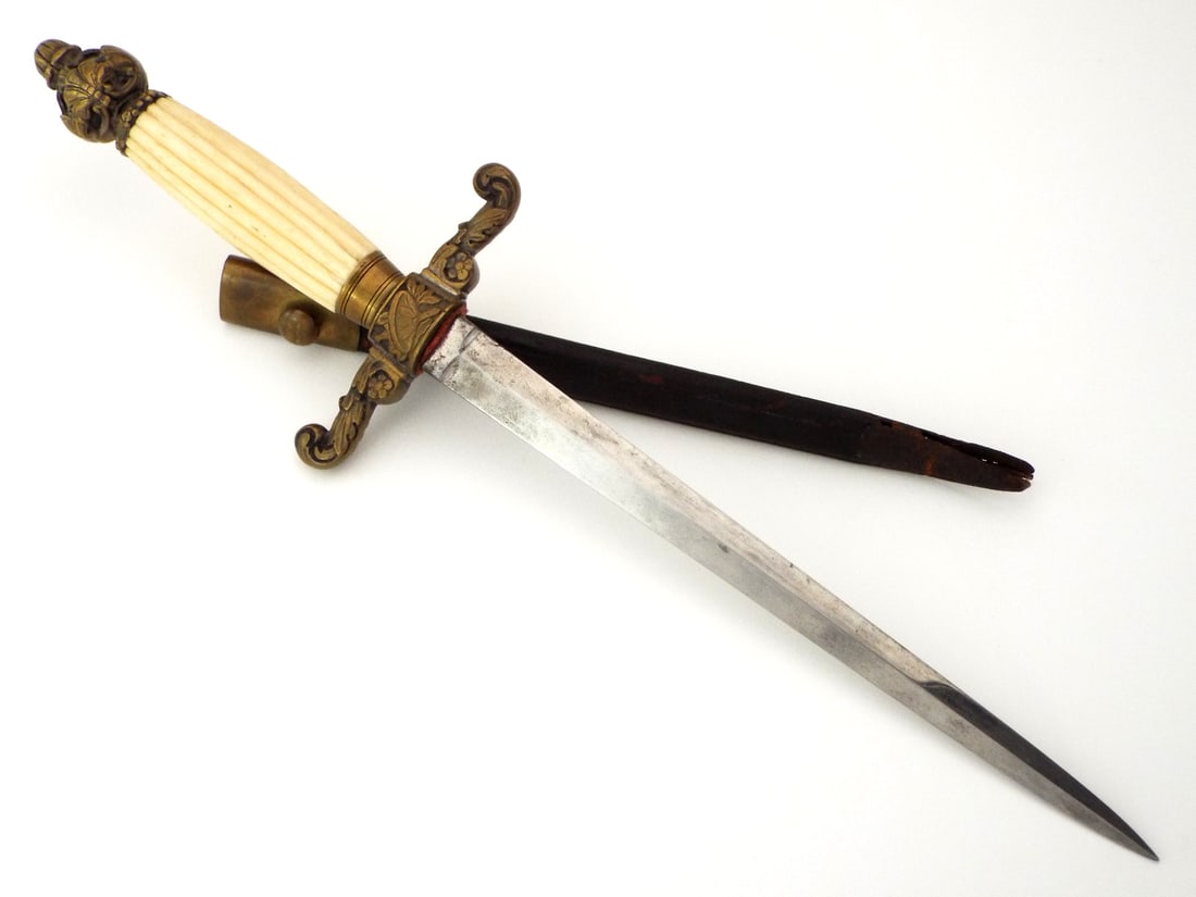 Early 19th C. Naval Midshipman's DIRK Fine Bone Grip (1 of 16)
