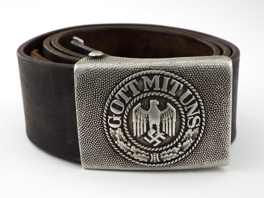 German WWII 1937 Julius Maurer Oberstein Heer Combat Leather Belt And Aluminum Buckle: German WWII Heer officer's belt and buckle marked "1937". Aluminum buckle displays crisp "Gott Mit Uns" motto (God With Us) with eagle clutching German ensign beneath light patina, marked "KuQ 37" on