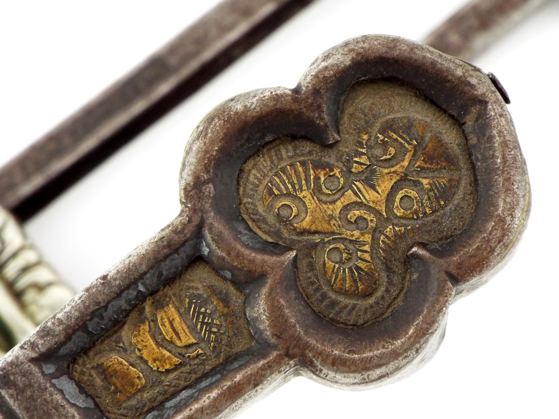 18th Century Tibetan Silver and Gemstone Mounted Sword. - 11