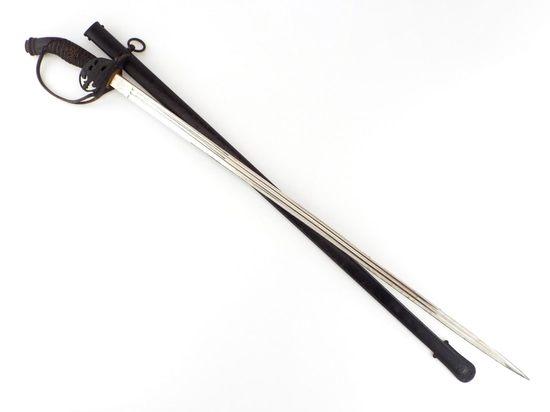 German WWI Imperial Officer Sword CARL EICKHORN (1 of 16)
