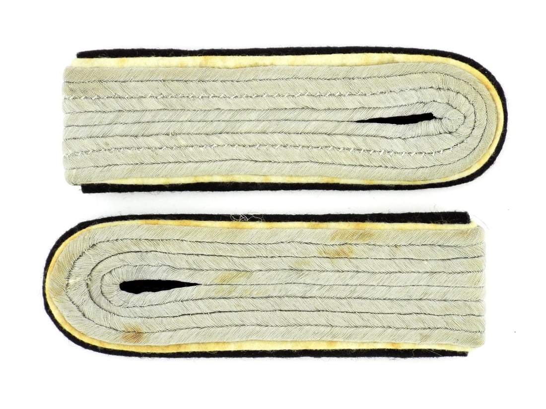 German WWII WAFFEN-SS INFANTRY OFFICER Shoulder Boards (1 of 10)