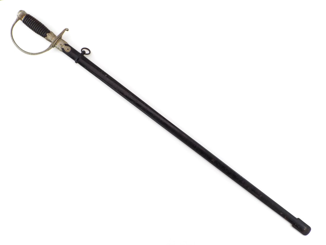 IN Style of German WWII SS NCO Sword (1 of 10)