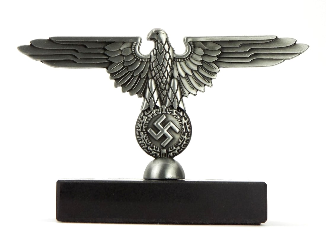 German POST WWII EAGLE DESK ORNAMENT (1 of 6)