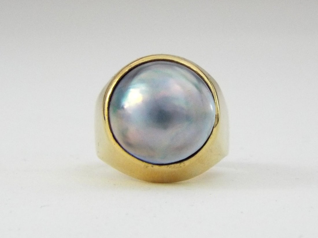 Silver Pearl 11mm 18K Yellow Gold Ring (1 of 6)