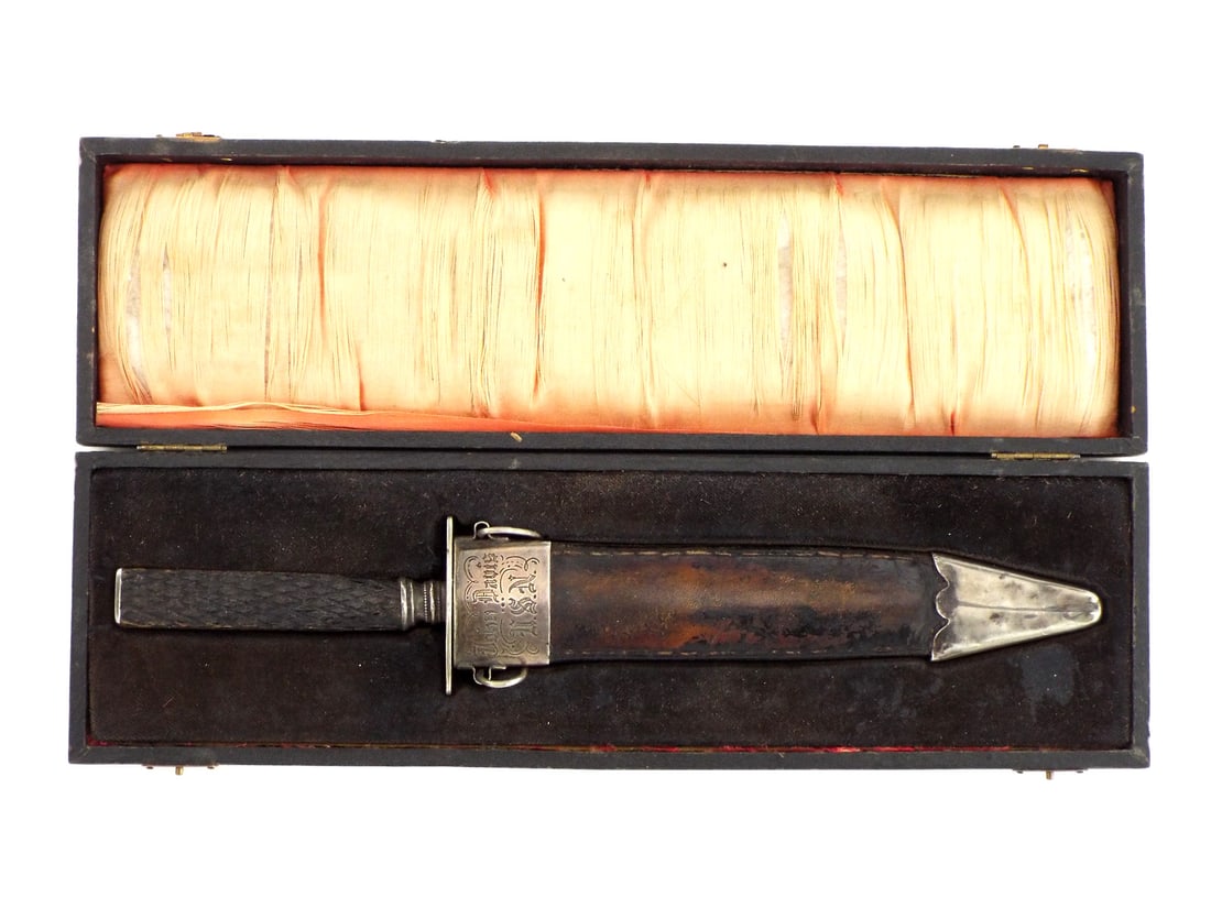 Super RARE American Naval IDed Cased Bowie Knife. (1 of 20)