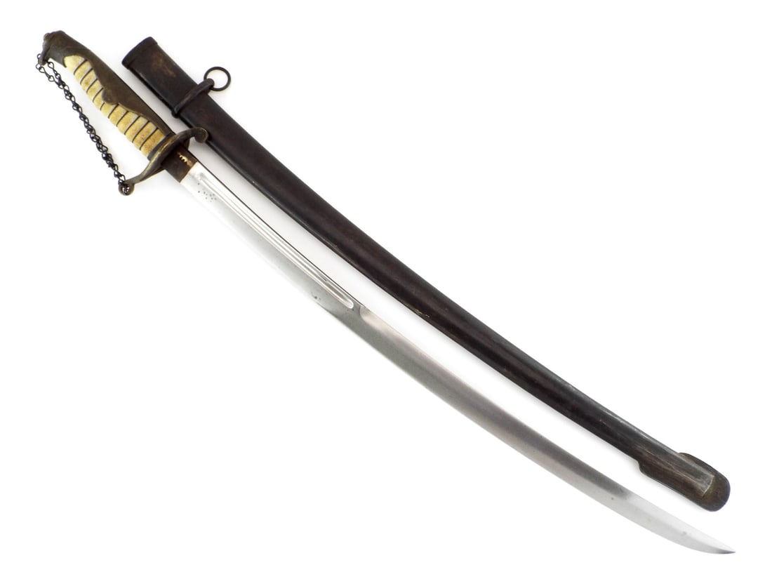 Rare VERY EARLY PRODUCTION Imperial Japanese Manchurian Cavalry NCO Sword (1 of 20)