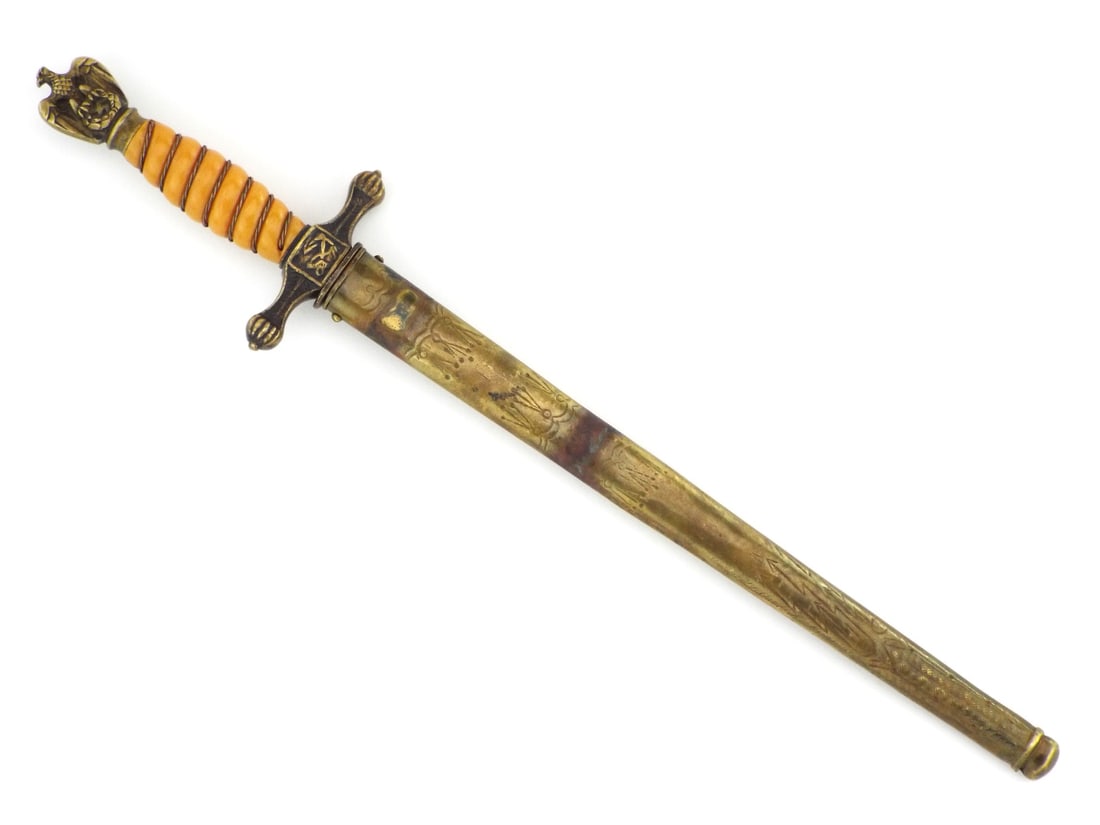 WWII German Officer Navy Dagger By ALCOSO SOLINGEN with Lightning Scabbard: Double fullered steel blade displays characteristic peppering and an ACS Alcoso Solingen maker mark. The hilt comprises a crisp eagle pommel and fouled anchor crossguard, retaining a firm, solid assem