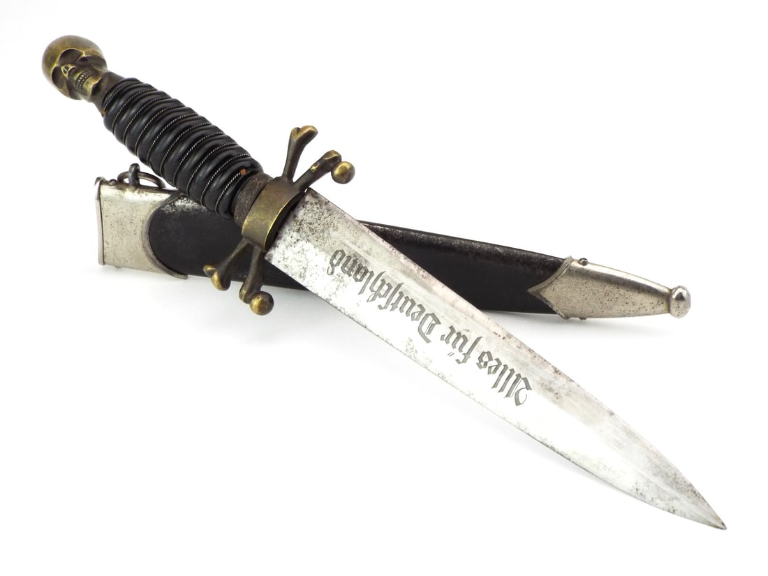 German WWII NOVELTY SS OFFICER DAGGER Skull Pommel & Crossbones Guard - 3