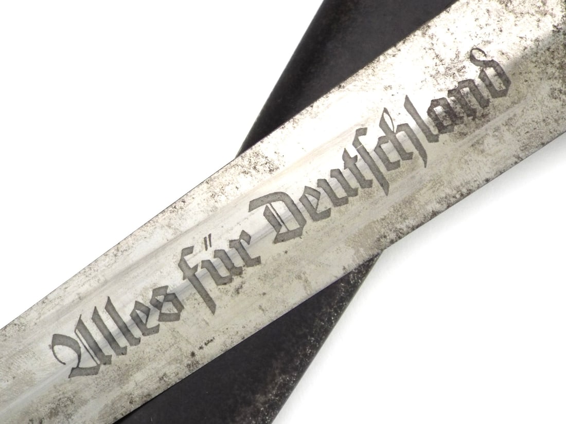 German WWII NOVELTY SS OFFICER DAGGER Skull Pommel & Crossbones Guard - 6
