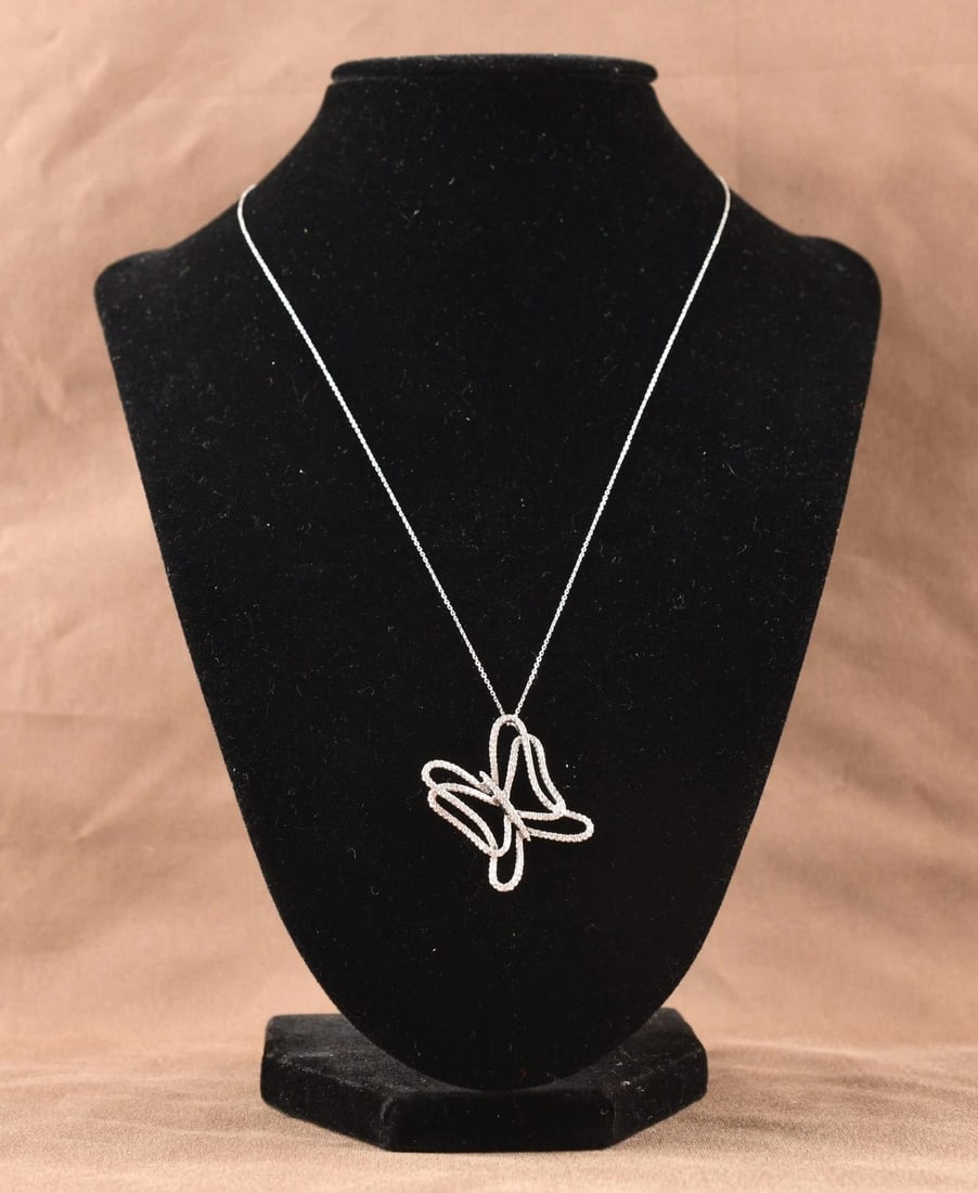 14K White Gold Natural Diamond Butterfly Pendant Necklace 17": Necklace : 17". Weight : 5g. Stamped : 14k. Direct credit card payment will not be accepted for this Lot. Accepted payment methods include cash, certified bank check, wire transfer, and ACH.