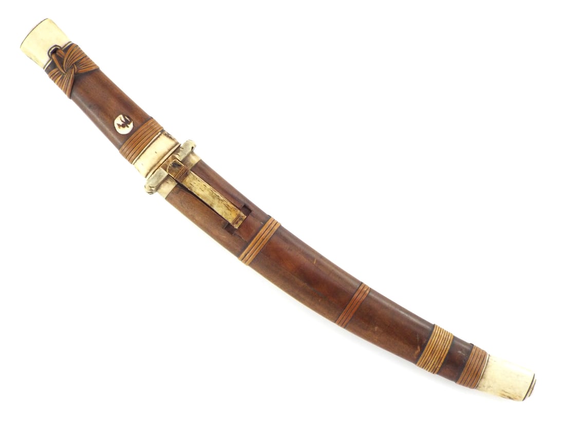 Japanese MEIJI Period AINU UTILITY KNIFE with Deer Antler Fittings (1 of 16)