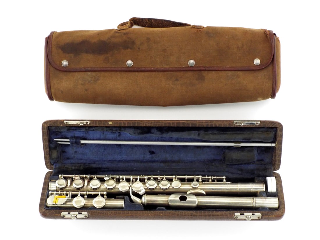 Rare East Germany Post WWII MASTER PAUL KREBS GLORIA MODEL FLUTE In Sterling Silver (1 of 20)