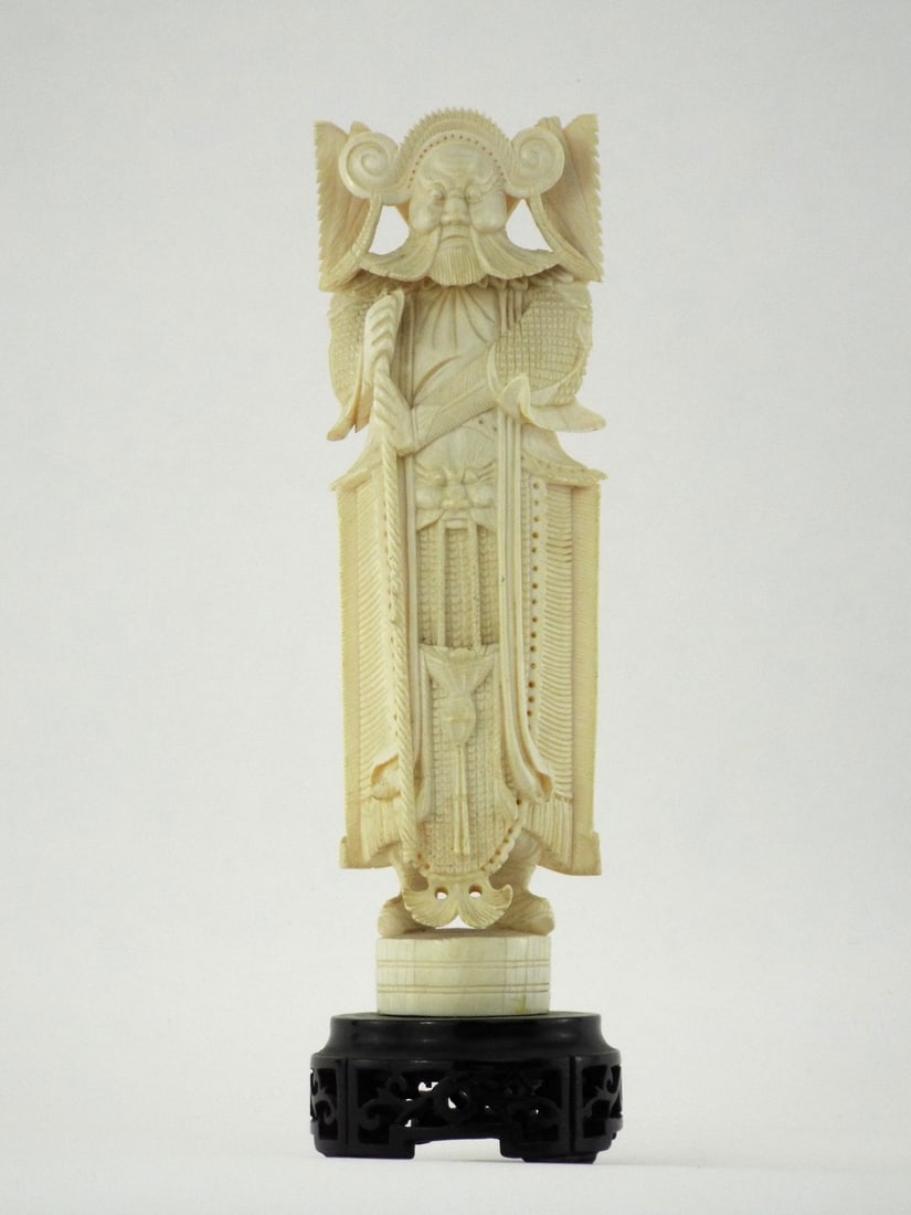Very Fine Chinese GUAN YU CARVING with Hardwood Base (1 of 10)