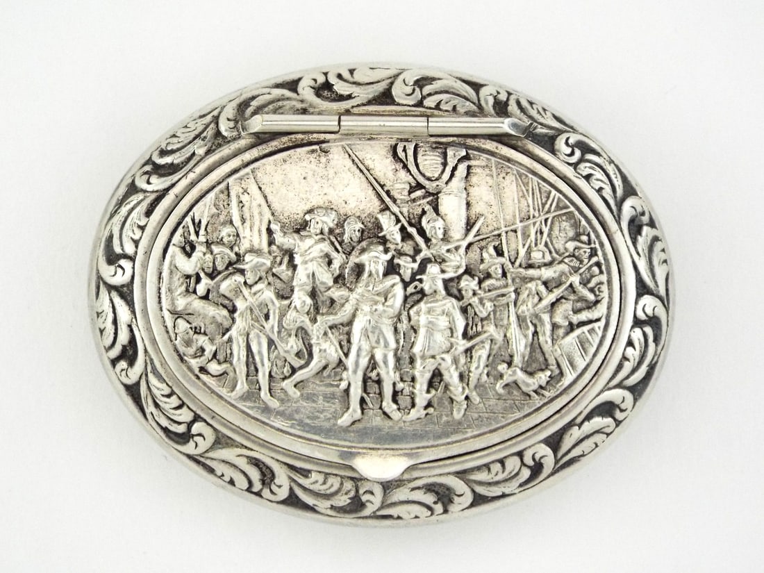 Dutch late 19th C. SILVER Snuff Box Relief Repousse of REMBRANDT THE NIGHT WATCH (1 of 10)