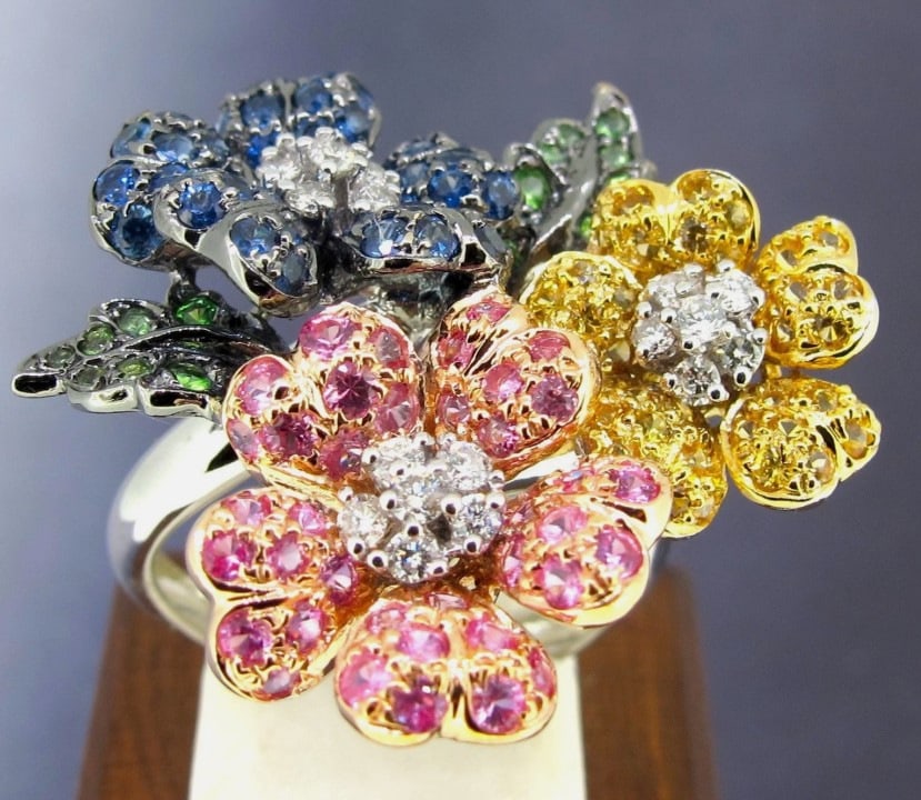 .38 ctw Diamonds Round Cut 14k White Gold Multi-Colored Gemstones Flowers Ring.: Metal 14k White Gold. Weight 9 grams. Diamonds approx.38 ctw. Size 7 Direct credit card payment will not be accepted for this Lot. Accepted payment methods include cash, certified bank check, wire tra