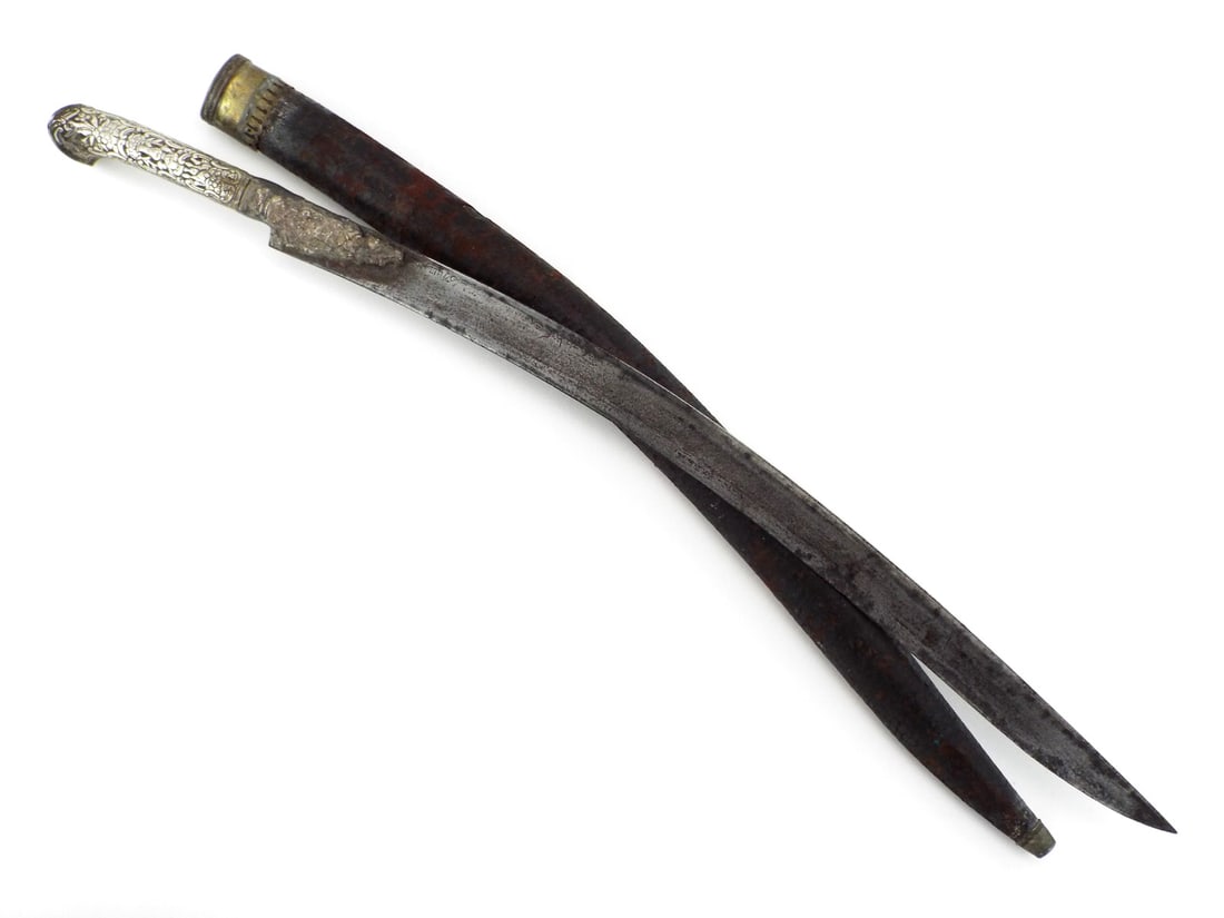 Rare 18th century Silver Mounted Greek yataghan sword (1 of 20)