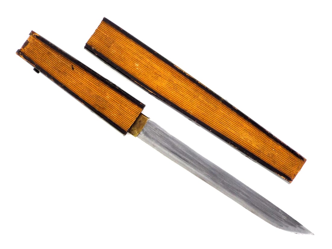 Japanese Meiji Tanto Dagger Disguised In FAN SHAPED LACQUERED SHEATH: Single edge steel blade with age toning, light staining and honest wear, retaining a sharp profile and solid point. Ribbed fan form wood handle with dark lacquered sides and decorative floral motifs, 