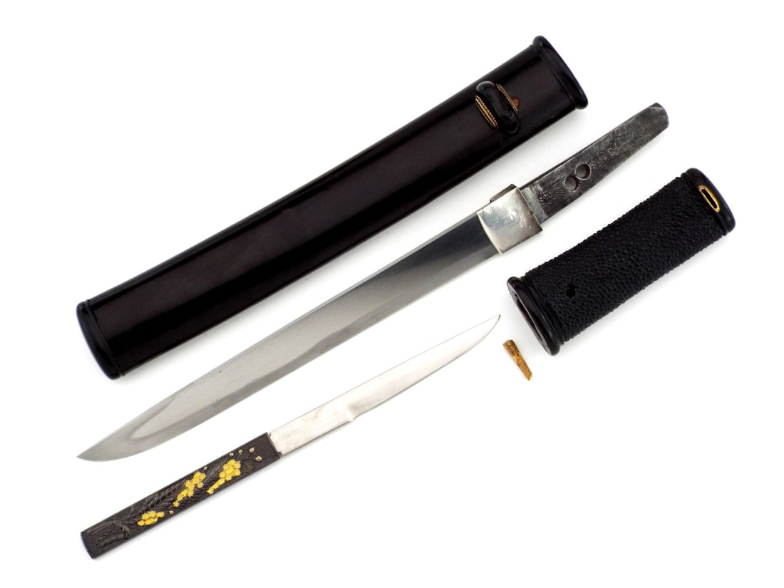 Beautiful Samurai Yoroidoshi Armor Piercing Koto Tanto (1 of 20)