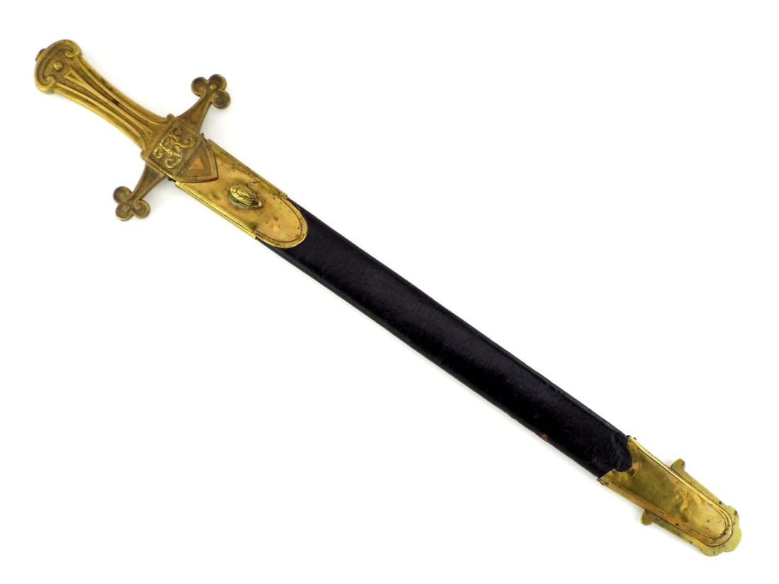 British Napoleonic Wars Musician Short Sword By REEVES BIRMINGHAM with Trefoil Guard (1 of 20)