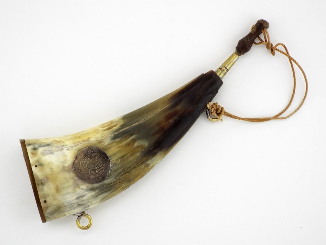 Persian Powder Horn with Tabaristan Hemidrachm Coin (1 of 14)
