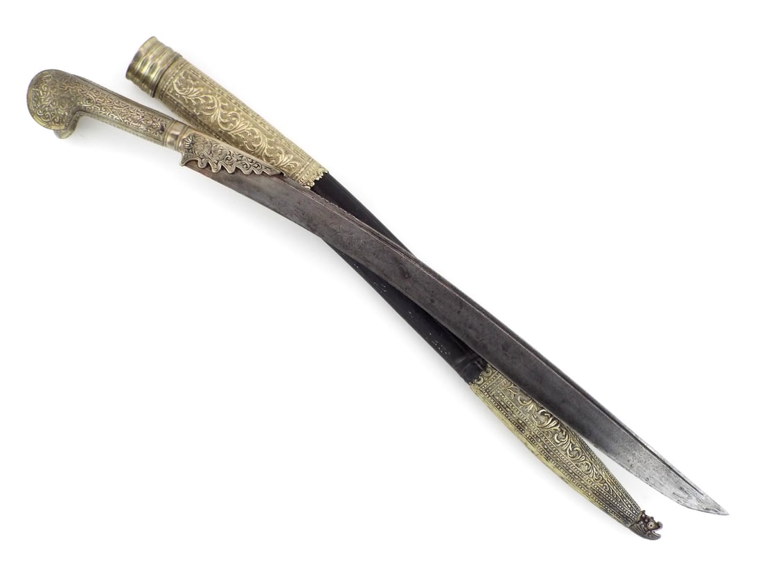 Fine Balkan Greek 18th-19th C. Yataghan Sword Silver Inlay Work & Repousse: Single edged recurved steel blade exhibits uniform grey patina, minor peppering and file work along the spine with silver inlaid floral motifs and Islamic inscriptions. Symmetrical silvered hilt