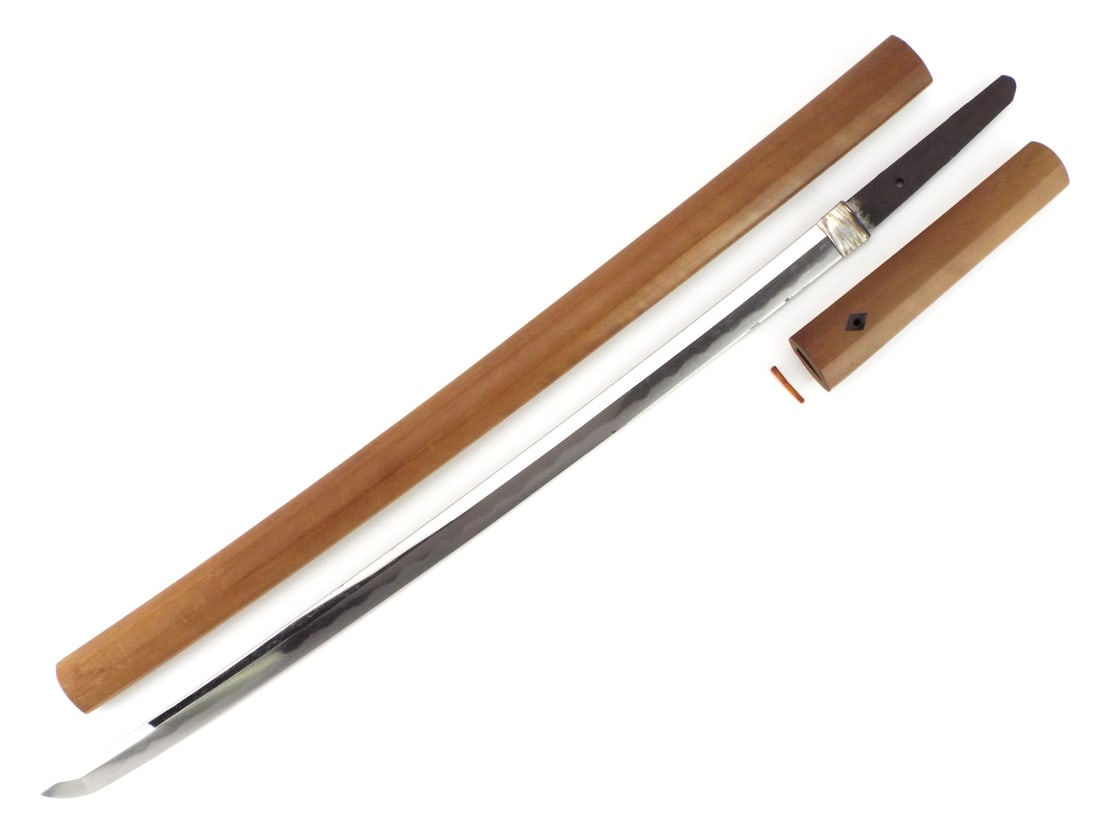 Samurai EDO Katana Gunome Midare Hamon.: Samurai EDO Katana Gunome Midare Hamon. Full Length 35 Inches Blade Length 25 Inches.