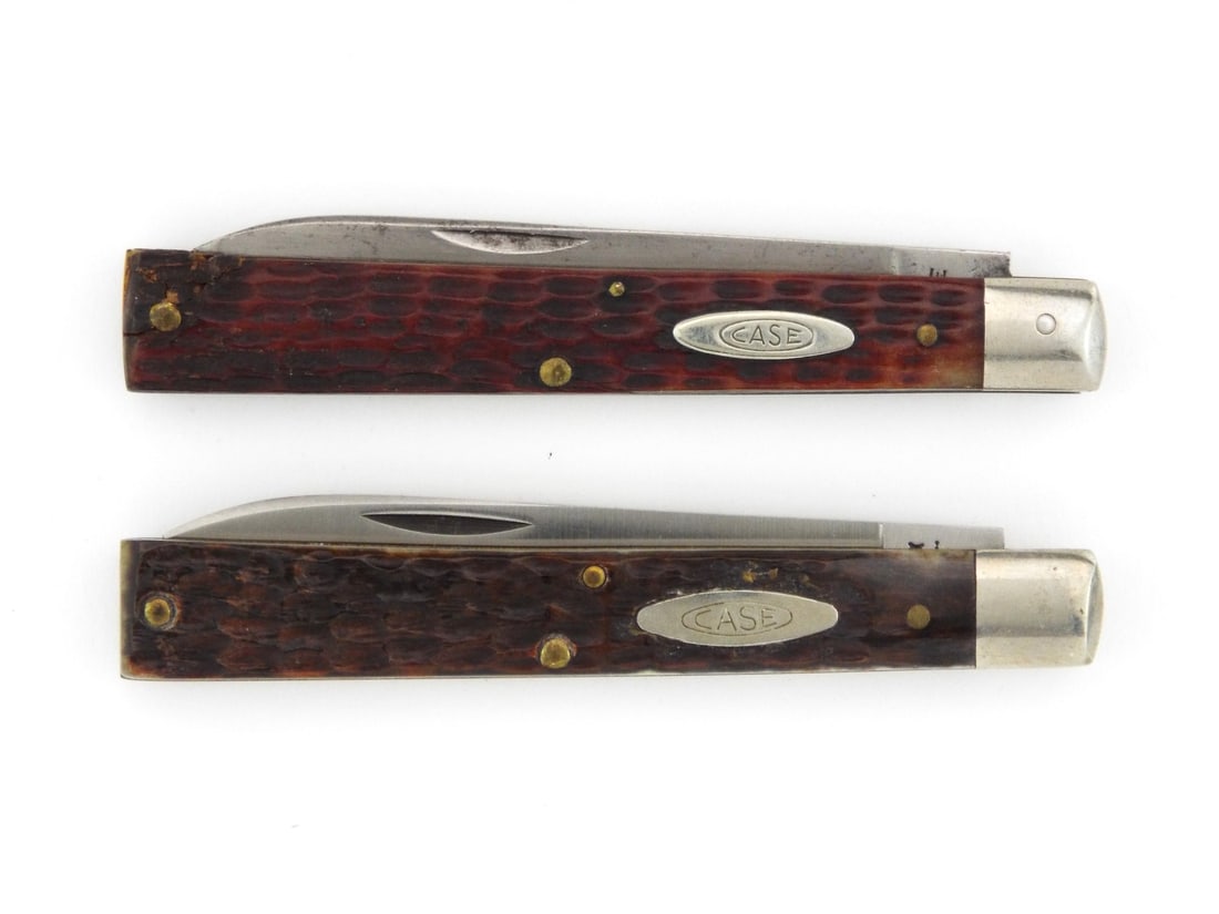 Two Case XX Pocket Knives: High Condition - 6185SSP and Good Condition - EX185. Lengths 4 inches.