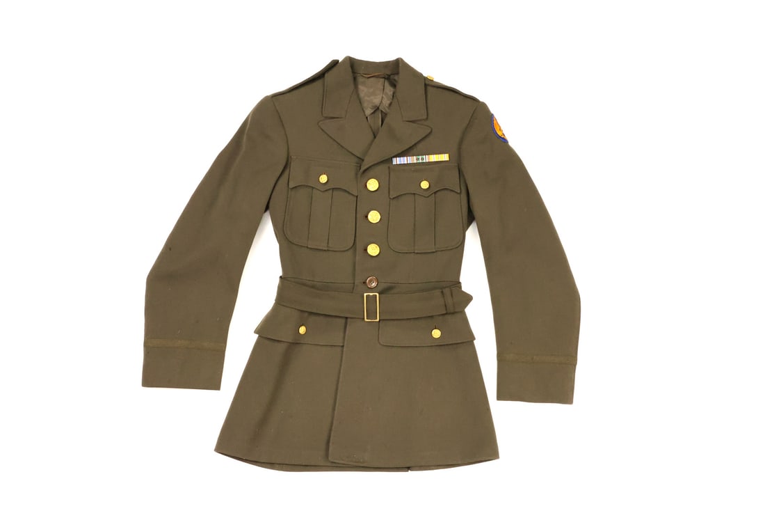 US WWII 8th AIR FORCE OFFICER SERVICE TUNIC Regulation Army (1 of 6)