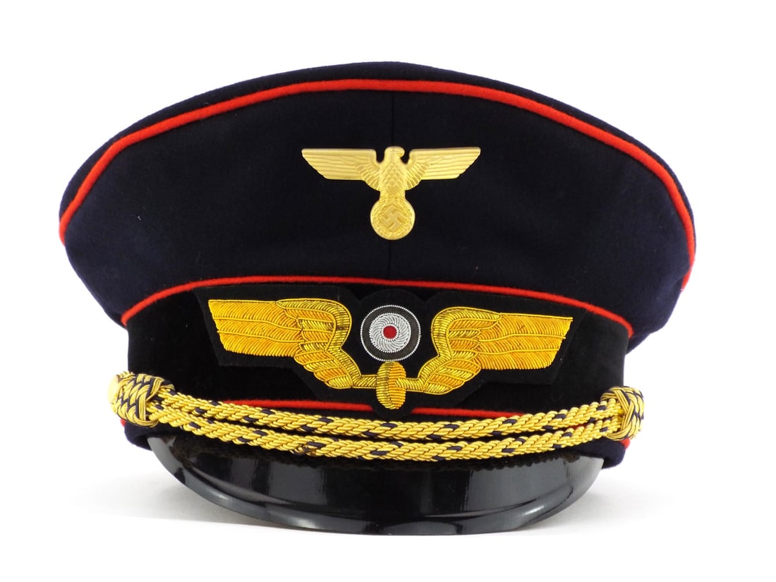 Very Good Quality German Made POST WWII Railroad Officer Visor Cap (1 of 10)