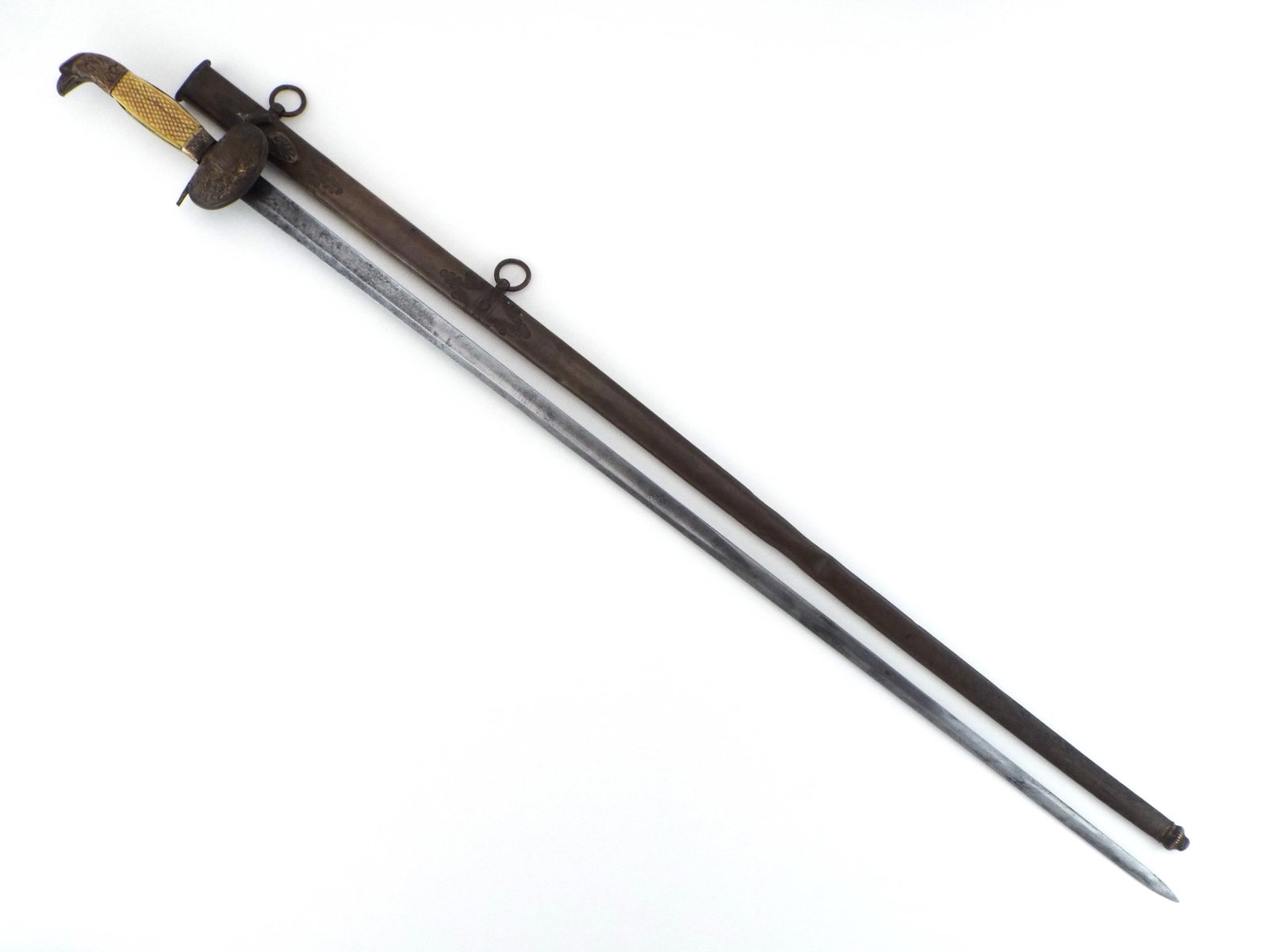US Civil War Militia Infantry Officer Sword With Eagle Pommel & VERY FINE GRIP SCALES: Straight single fullered steel blade displays frost engraved patriotic foliage with a dark gray patina and scattered peppering. The brass hilt features a distinct shrieking eagle pommel and a bold, gi