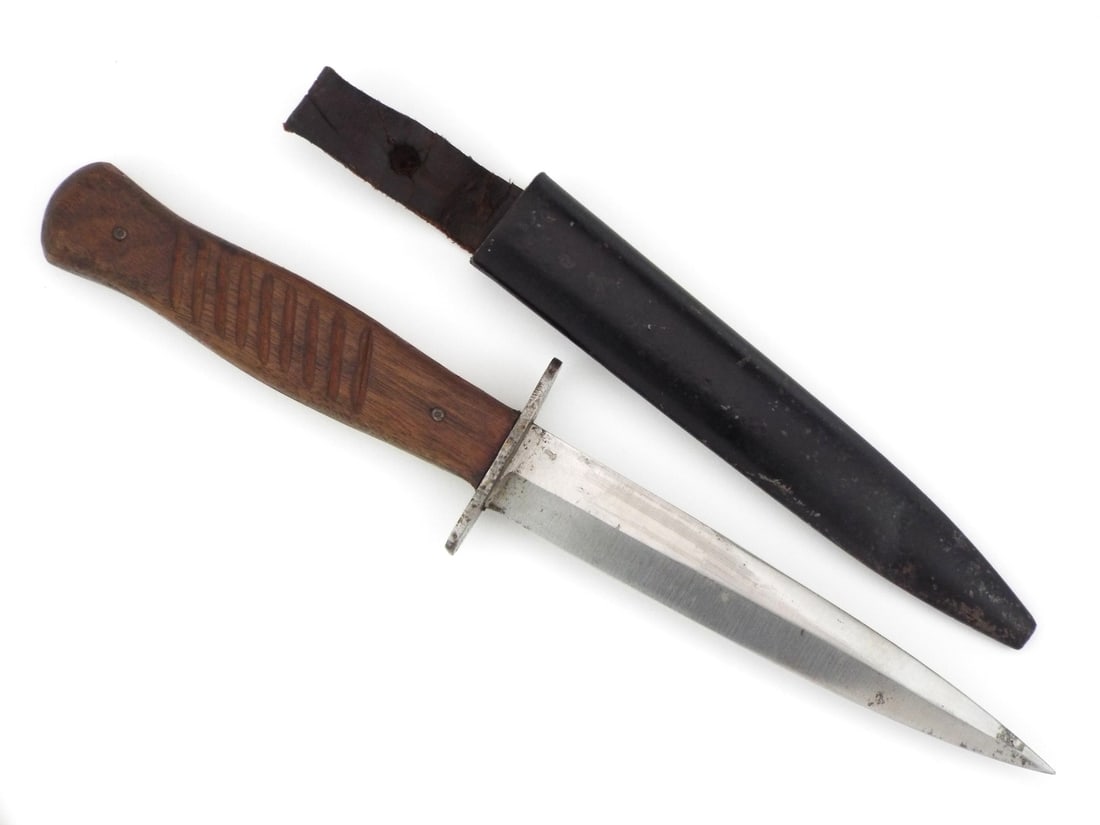 German WWI-WWII CLOSE COMBAT Trench Knife (1 of 15)