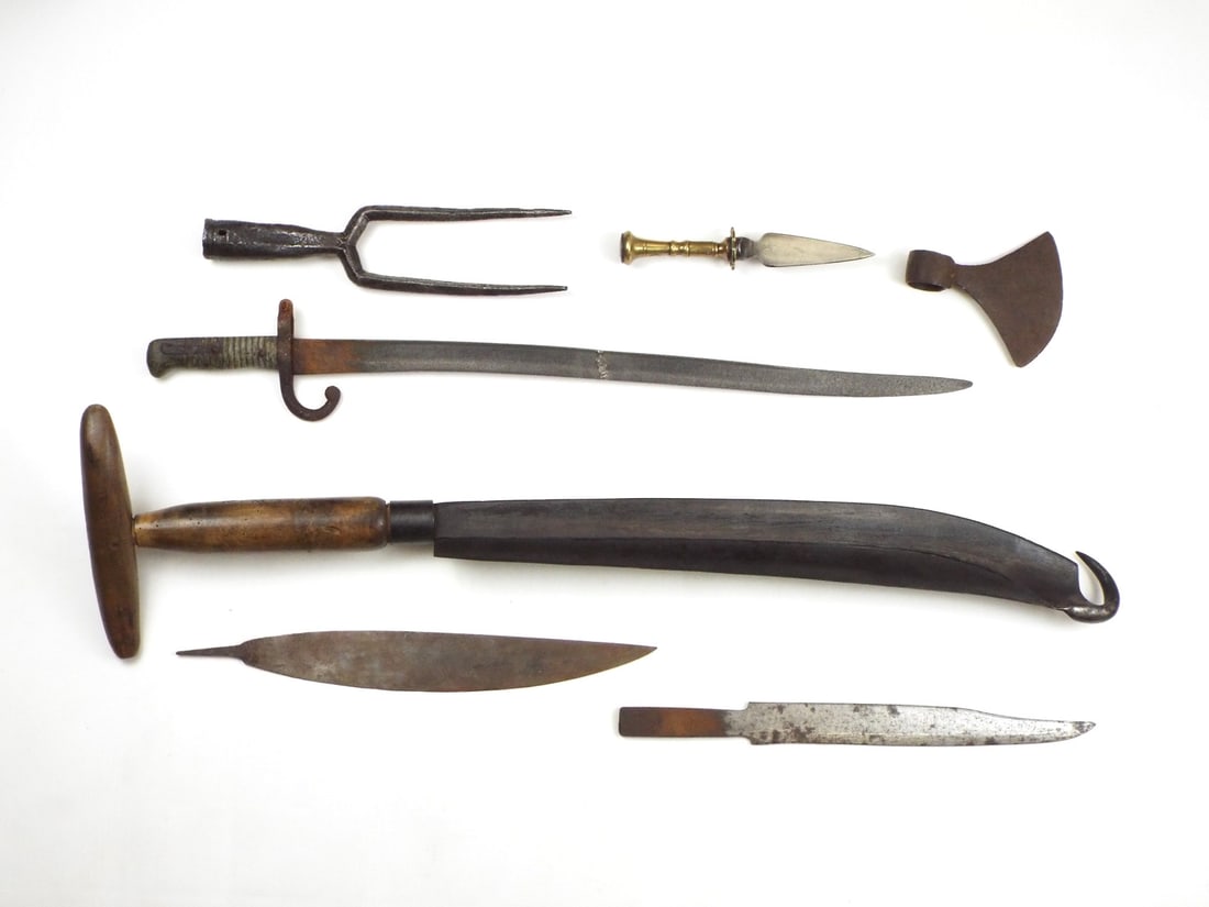 Group of Edged Weapons: Group of Edged Weapons