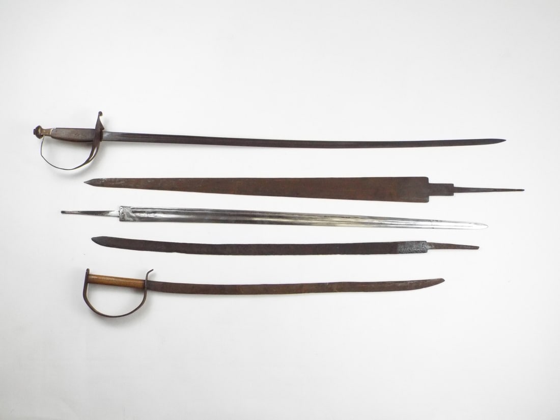 Group Of Edged Weapons: Group Of Edged Weapons