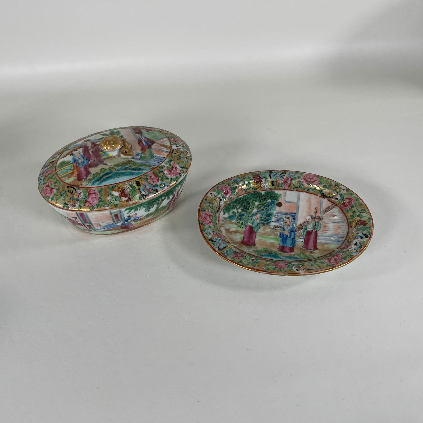 19th Century Rose Mandarin Chinese Porcelain Sauce Tureen & Underplate (1 of 7)