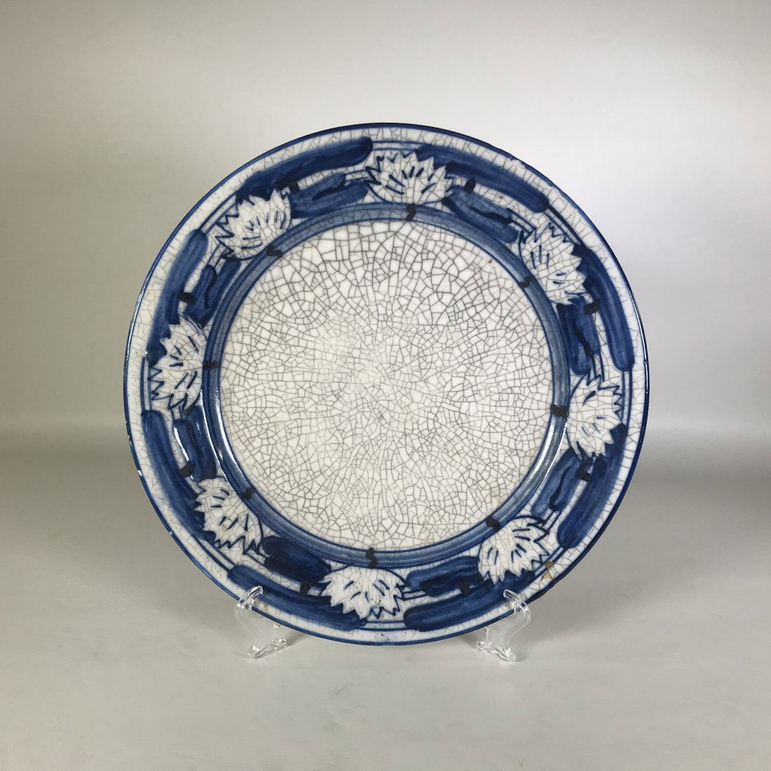 Dedham Pottery Plate Early 20th Century Water Lily Pattern (1 of 8)