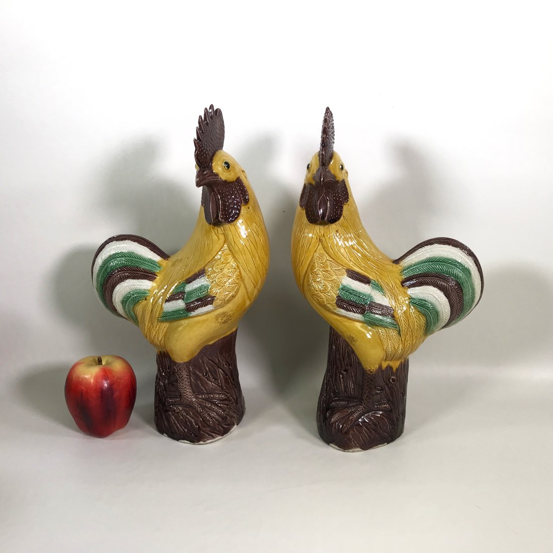 Pair of Large Chinese Porcelain Roosters (1 of 7)