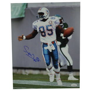 NFL Miami Dolphins Mark Duper #85 Autograph Signed Photograph Picture 11x14 JSA: This Miami Dolphins image shows Mark Duper and features Mark signature on the front with blue sharpie. This a gorgeous item to add to your collection!!. Photo measures approximately 11x14. Shop with