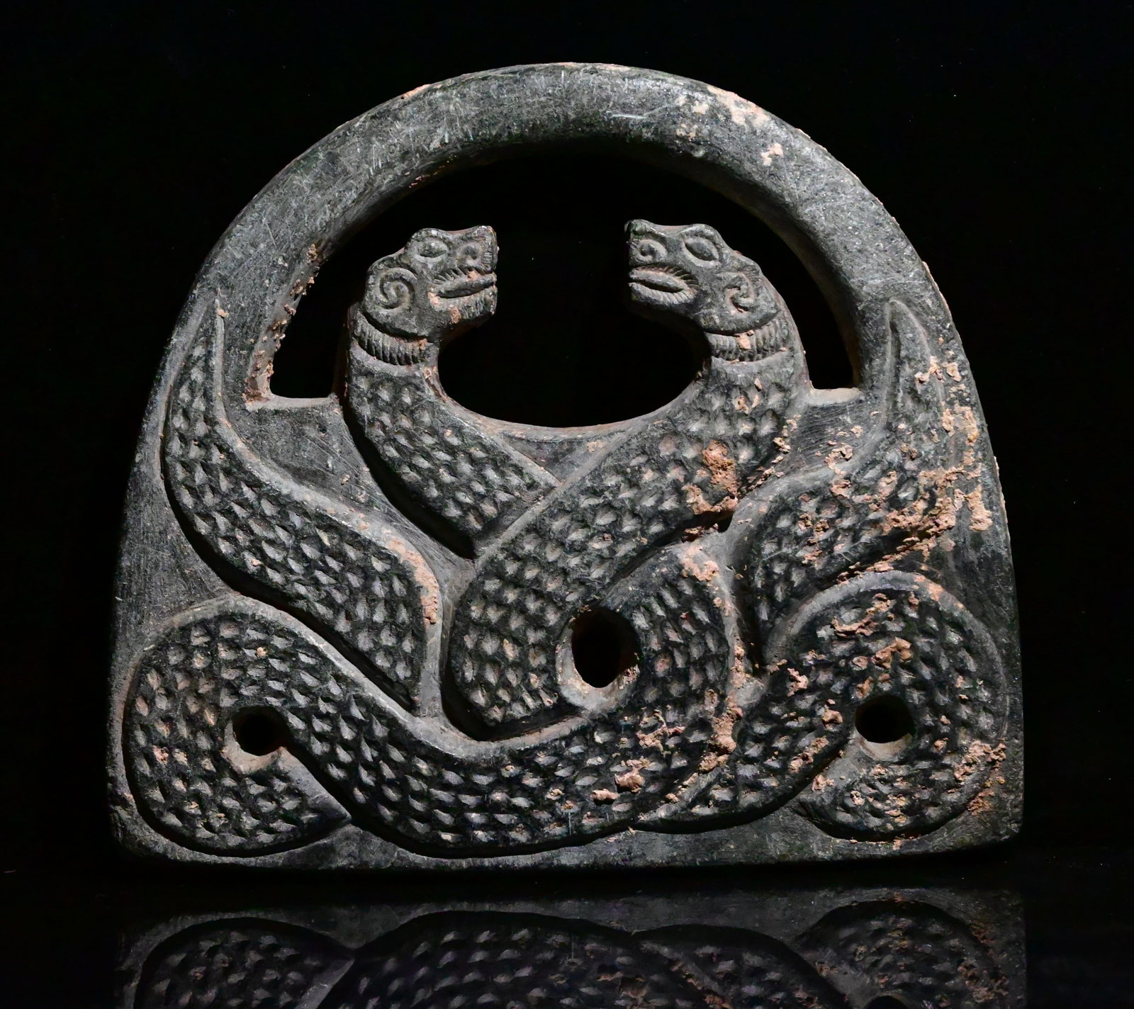 A Bactrian or jiroft stone handbag (1 of 9)