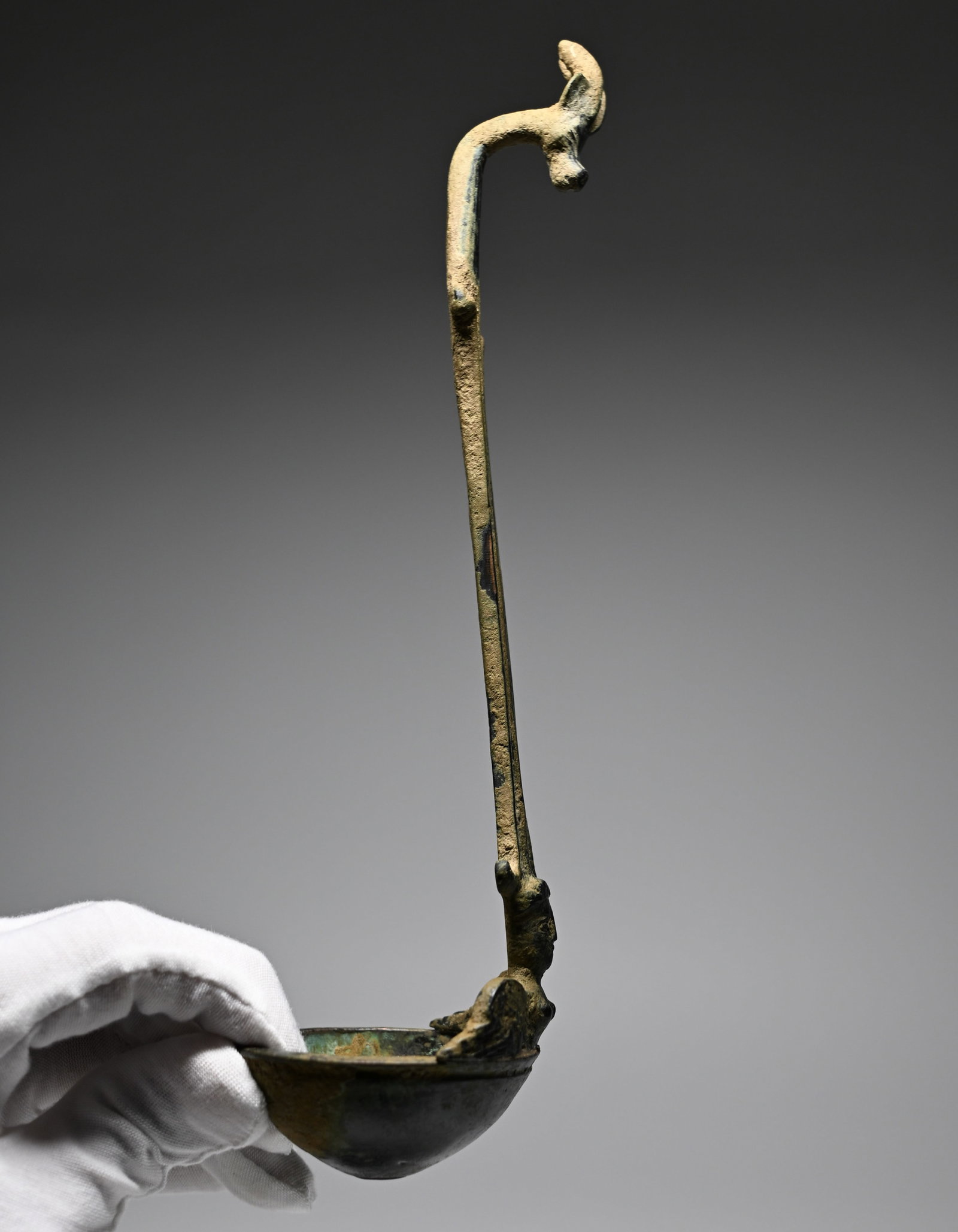 A Hellensitic bronze kyathos (ladle) (1 of 5)