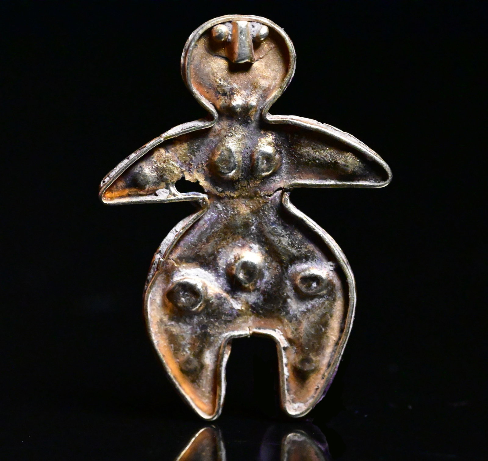 Iron Age Gold Steatopygous Idol Pendant (1 of 3)