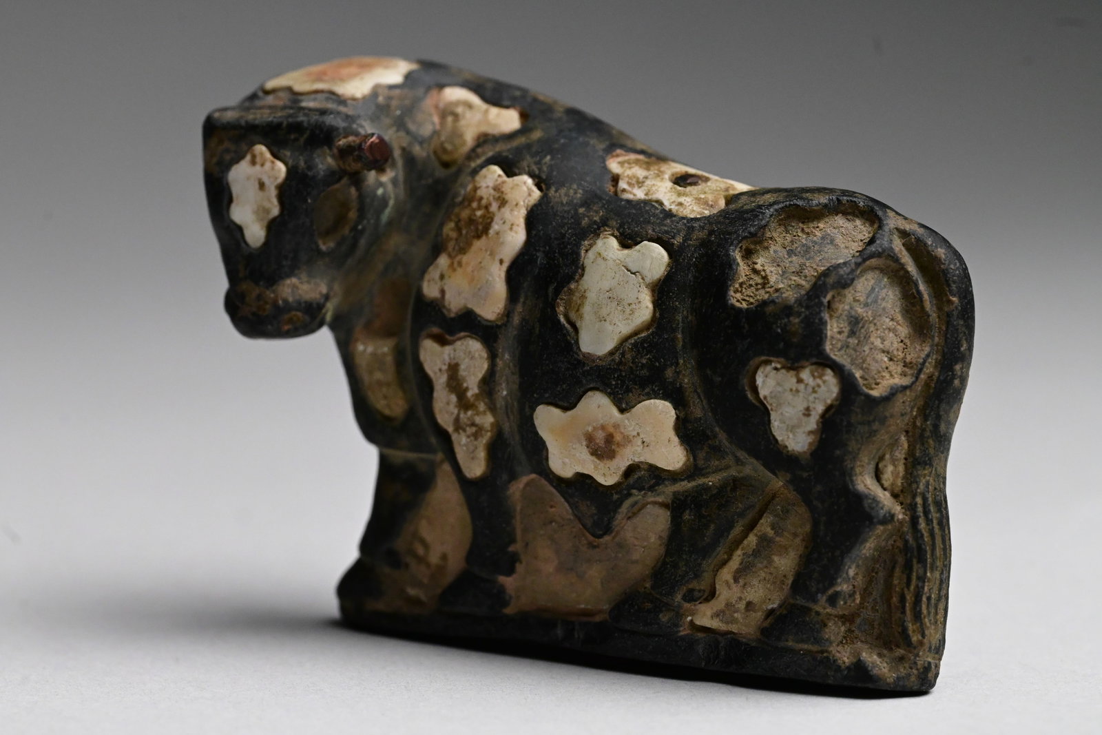 A Bactrian Bull Statue - 5